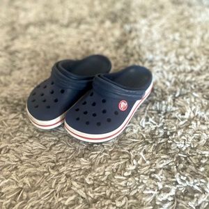 Toddler crocs